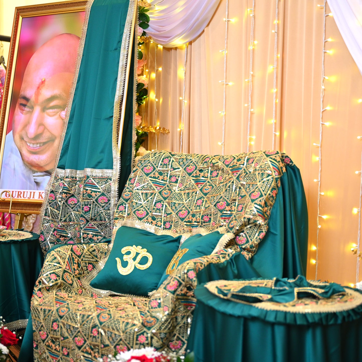 Guruji Chola Set (Set of 11)