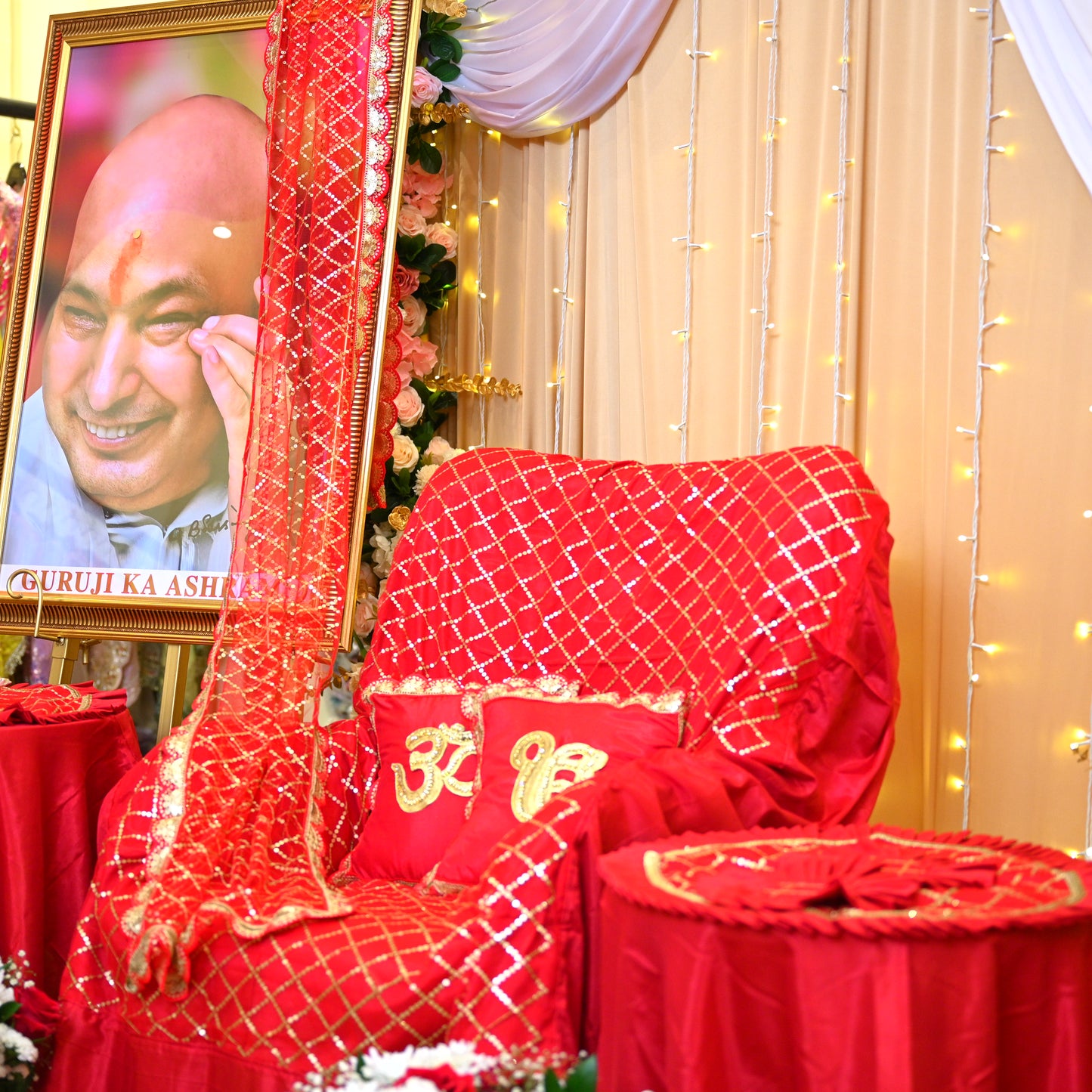 Guruji Chola Set (Set of 11)