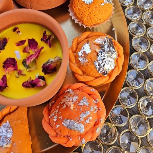 Round Gujiya Candle